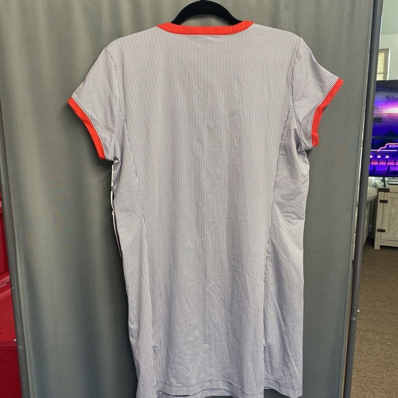 KINONA APPROACH SHOT SHORTSLEEVE GOLF DRESS - WORKIN IT STRIPE (b34.5) - Picture 8 of 8